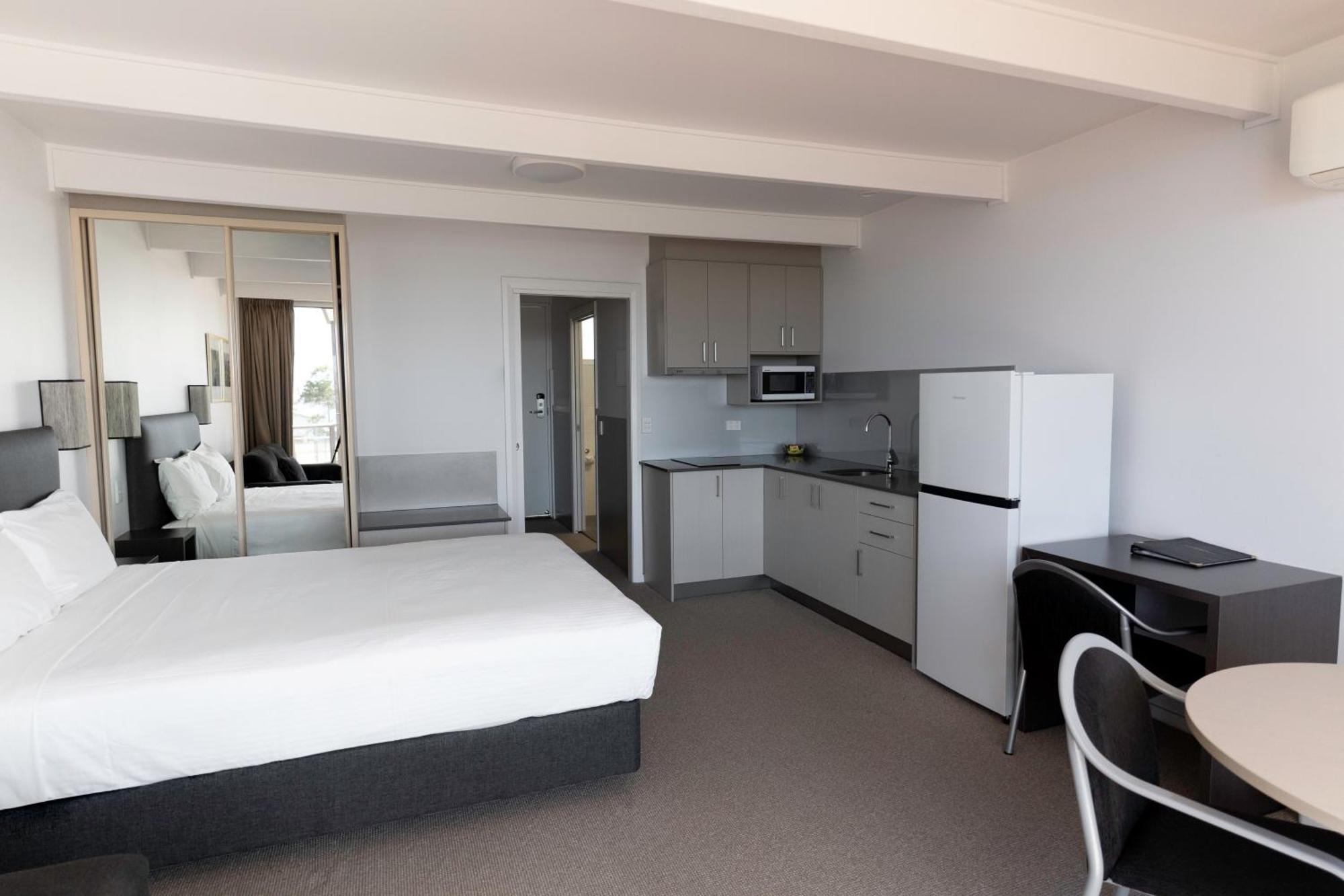 Amooran Oceanside Apartments And Motel Narooma Exterior foto