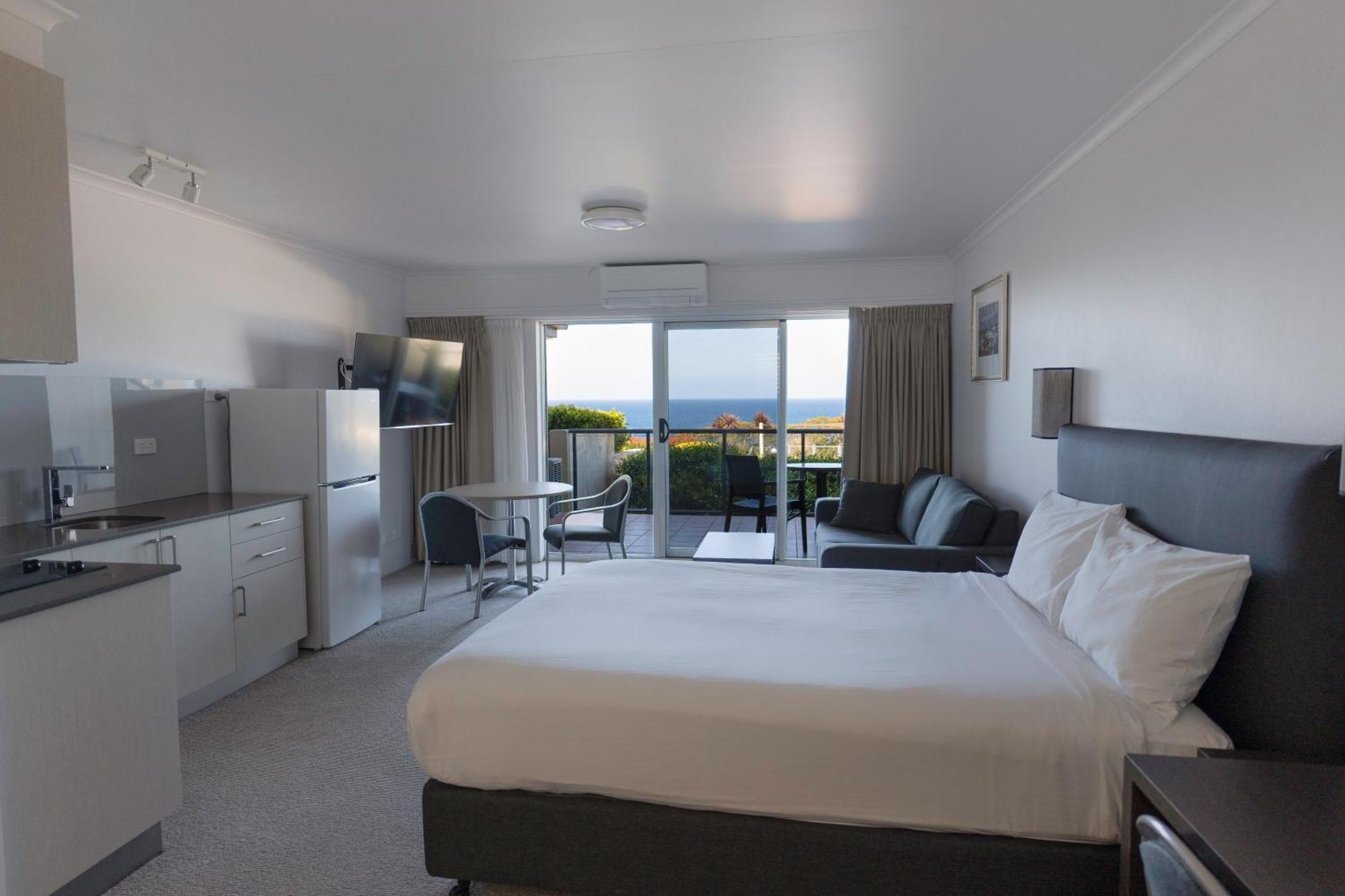 Amooran Oceanside Apartments And Motel Narooma Exterior foto
