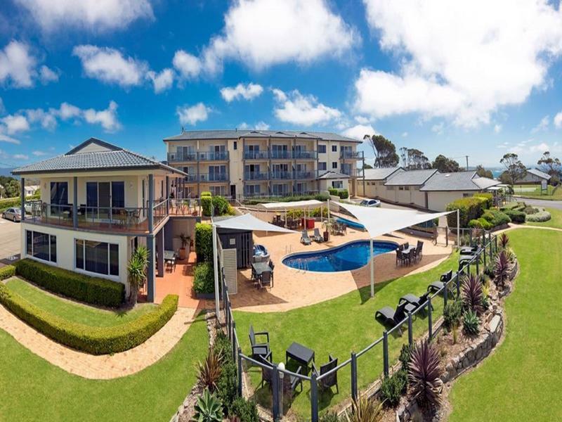 Amooran Oceanside Apartments And Motel Narooma Exterior foto